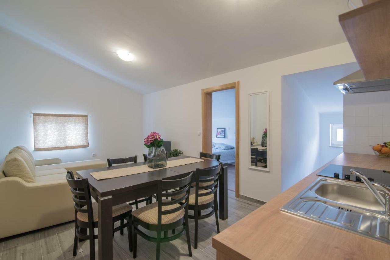 Middle Istra Apartment Pazin Exterior photo