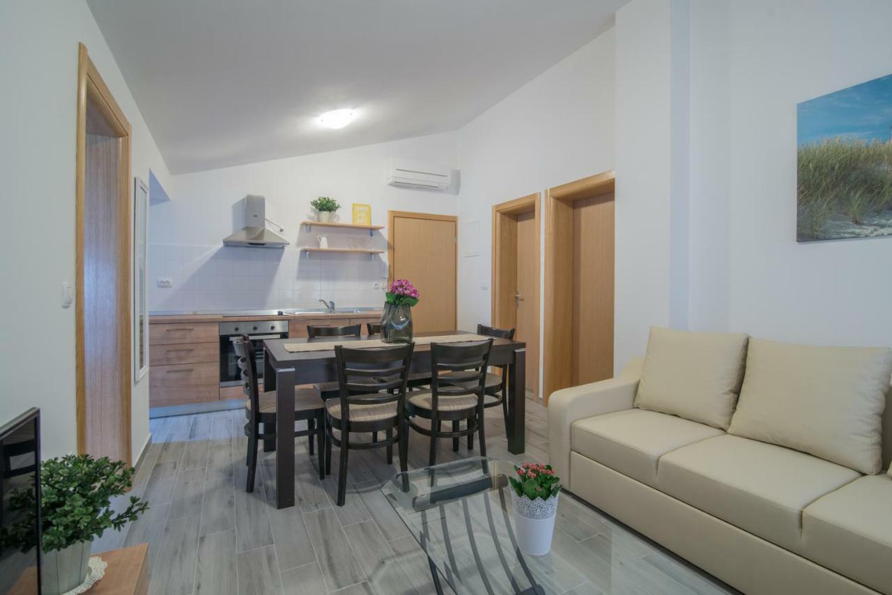 Middle Istra Apartment Pazin Exterior photo
