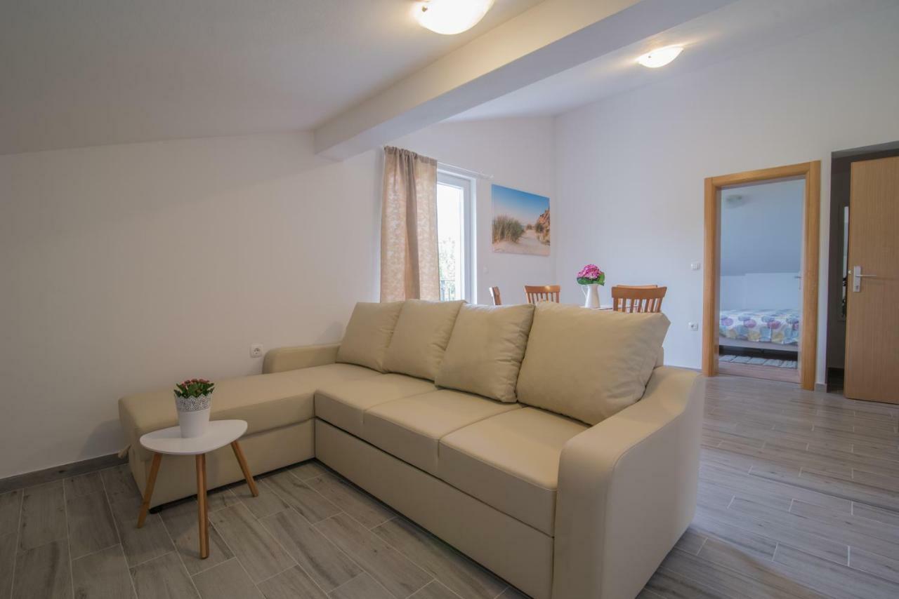 Middle Istra Apartment Pazin Exterior photo