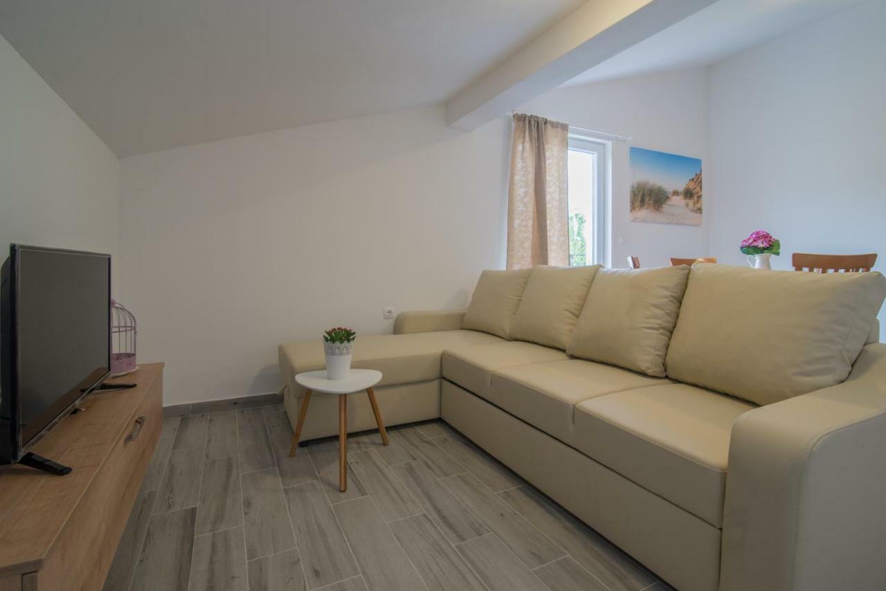 Middle Istra Apartment Pazin Exterior photo